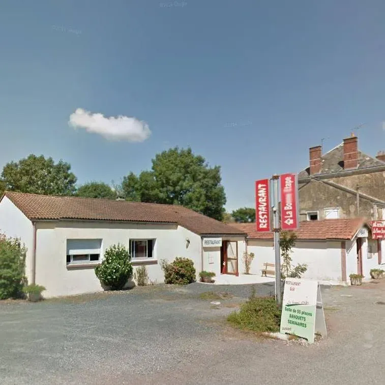 restaurant près de La Châtaigneraie